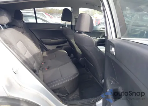 2020 Kia Sportage Lx z USA, uszkodzony, nr VIN KNDPM3AC3L7747083